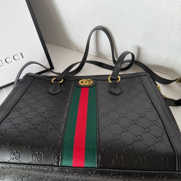 Gucci Black Embossed Shoulder Bag with Red and Green Accent - Picture 8 of 17